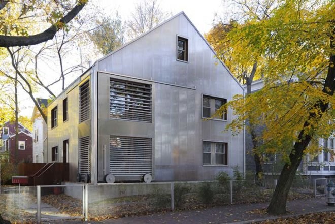 Alessandro Armando and Manfredo di Robilant, house renovation, Massachusetts, plastic house, translucent panels, Architecture, Daylighting, Green renovation, energy efficiency,