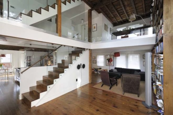 Alessandro Armando and Manfredo di Robilant, house renovation, Massachusetts, plastic house, translucent panels, Architecture, Daylighting, Green renovation, energy efficiency,