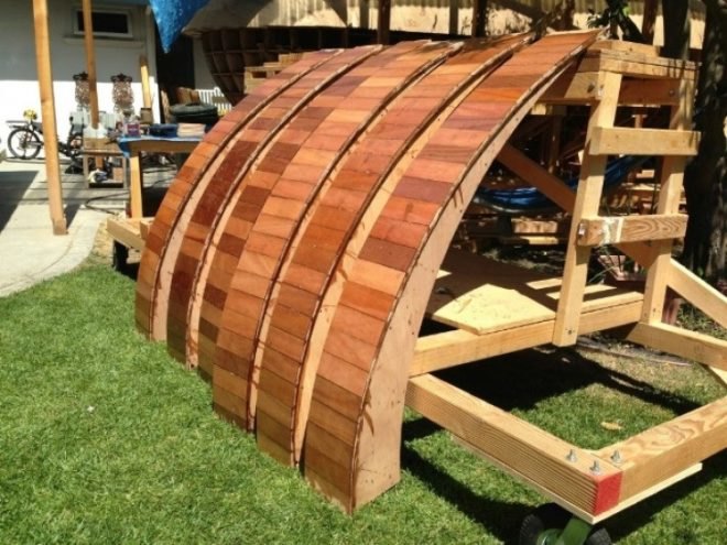Chris Robinson, Tsunami Proof Capsule, resilient design, architecture, tsunami proof structures, disaster architecture, earthquake proof design, solar energy, tsunami pod, tsunamiball, emergency shelters, environmental disasters, Fukushima, Japan nuclear breakdown,