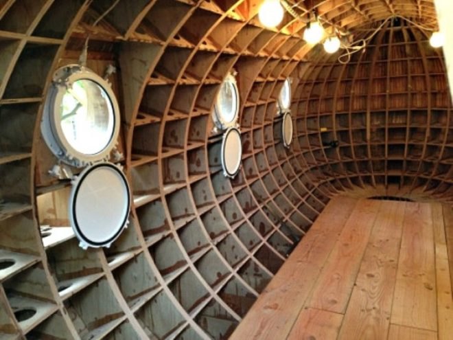 Chris Robinson, Tsunami Proof Capsule, resilient design, architecture, tsunami proof structures, disaster architecture, earthquake proof design, solar energy, tsunami pod, tsunamiball, emergency shelters, environmental disasters, Fukushima, Japan nuclear breakdown,