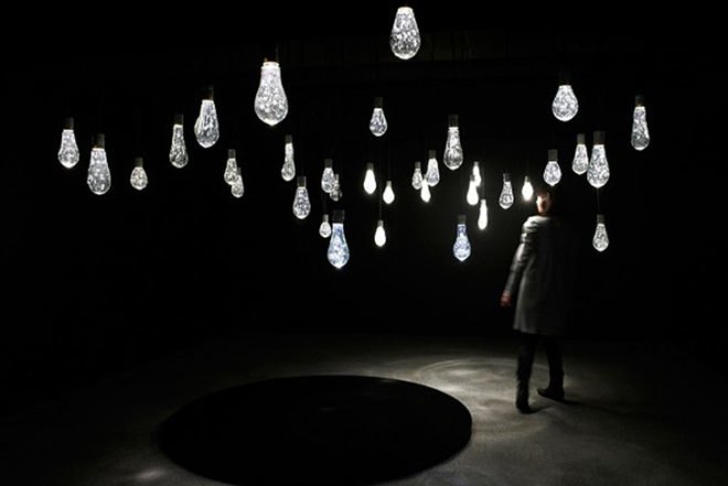 Torafu Architects, Milan Furniture Fair, whimsical light installation, recycled fluorescent lamps, Water Balloon room, Art, energy efficiency, Recycled Materials, Milan Furniture Fair,