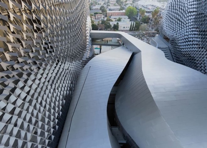 Morphosis, emerson college, los angeles, sunset boulevard, emerson college satellite campus, Hollywood, thom mayne, leed gold, sun shading system, solar heat gain, entertainment industry