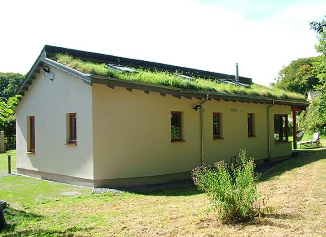 Bevan Architects, Hemp Cottage, Hemcrete, Hemp Lime Construction, Green Building UK, Green Building Ireland, Green Roofs, Sheep Wool Insulation, Eco Retreat