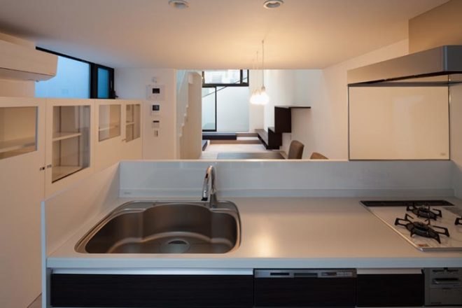 tokyo residents privacy, privacy, narrow house, urban house, level architects, fukasawa, 4-story urban house, tokyo, privacy walls, central skylight, open ballustrade, tatami mats, loft space, built-in bench seating, built-in furniture