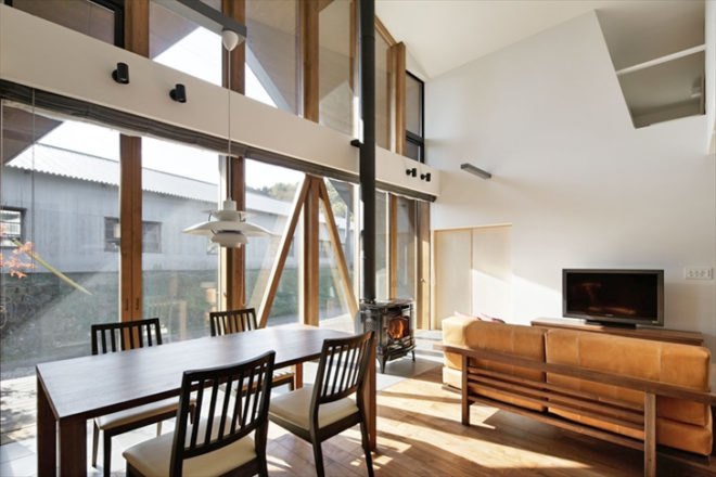 Origami House, Origami House TSC Architects, TSC Architects house, origami architecture, triangular roofs, vernacular architecture Japan, traditional architecture Japan, folded roof, Japanese architects, sustainable buildings, mountain architecture, daylit home Japan, natural ventilation