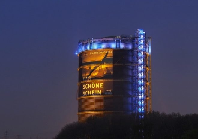 Urbanscreen, 320 Licht, Gasometer Oberhausen, Rhine, Germany, light installations, former gas tank, art installations, light and music installation in Germany, light projection