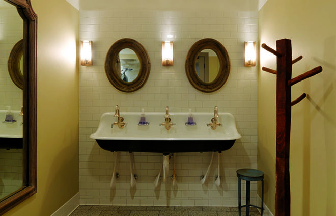 joanne palmisano, salvage secrets, book review, diy, inhabitat book review, salvage secrets design & decor, salvage decor, reclaimed materials, upcycled decor, repurposed materials, recycled materials, interior decorating, interior design, sustainable interior design,