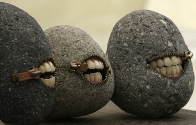 hirotoshi ito, stone sculptures, rocks, stones, stone art, rock art, rocks with teeth, stonemasonry, stonemason, surrealist art, surreal art, sculptor, stone sculptor, hirotoshi ito stone art, surreal stone sculptures, surreal stone art