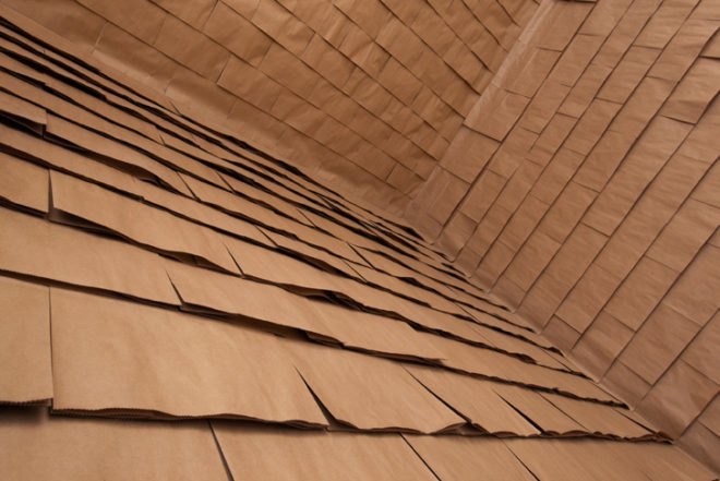 Mode:lina Architekci, Apple store design, Poznań Apple retail store, Apple retails store, Apple interior design, Apple stores, Poland Apple stores, reused paper bags, reused materials, fruit package reuse design, green design, wooden interior design, wooden stall design