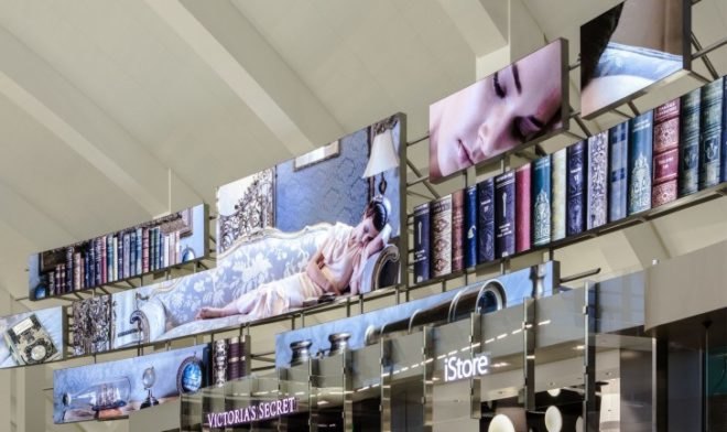 Moment Factory, LAX Installation, Tom Bradley International Terminal, LAX airport design, airport design, interactive media installations, urban desing, architecture, los angeles, MRA International, Sardi Design, largest immersive multimedia system, lighting design, light installations