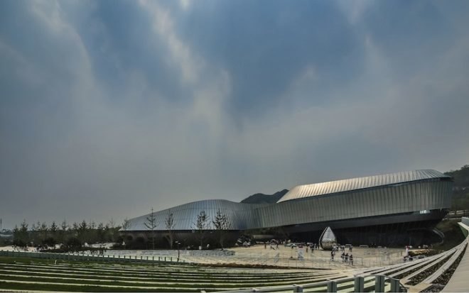 Unstudio, ben van Berkel, Qingdao, china, 2014 international horticultural expo, horticultural expo, world horticultural expo, international horticultural expo, theme pavilion, sustainable building