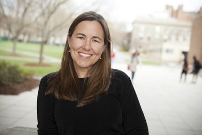 annie leonard, the story of stuff, greenpeace usa, greenpeace executive director, greenpeace annie leonard, environmental activist, environmental activism, anti-consumerism, global anti-icinerator alliance, the story of stuff project, climate change, waste, environmental progress,