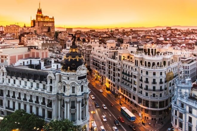 Madrid, air pollution, smog, emissions, nitrogen dioxide, smart parking meters