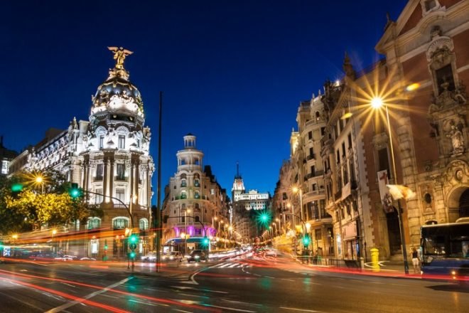 Madrid, smart parking meters, emissions, pollution, smog, nitrogen dioxide