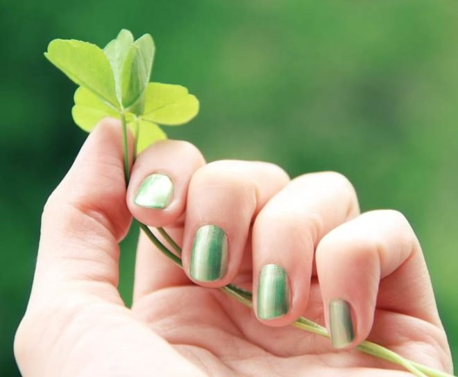 expand shelf life of makeup, expand shelf life of cosmetics, eco cosmetics, green cosmetics, prolong the life of makeup, make lipstick last, make mascara last, make makeup last longer, make eye liner last longer, reuse cosmetics, re-purpose cosmetics, recycle cosmetics