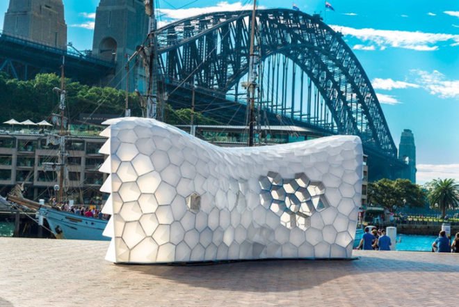 LED installation Sydney, Sydney Vivid Light Festival, Cellular Tessellation, Cellular Tessellation Pavilion, LED pavilion Sydney, LED lighting, honeycomb pavilion, pavilion design