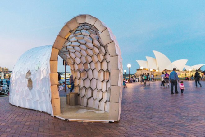 LED installation Sydney, Sydney Vivid Light Festival, Cellular Tessellation, Cellular Tessellation Pavilion, LED pavilion Sydney, LED lighting, honeycomb pavilion, pavilion design