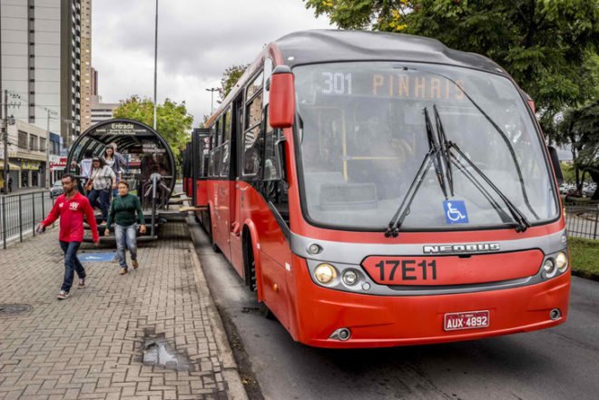 sustainability, curitiba, world cup, ecological, design, rapid transit, urban, greenspace, environment, planning, green