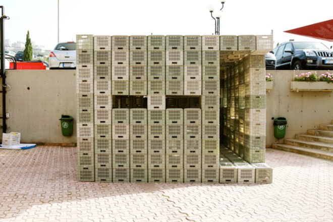 Lebanese American University, emergency shelter, plastic crates, reused plastics, plastic emergency shelter, temporary structure, temporary architecture, temporary shelters, Richard Douzjian