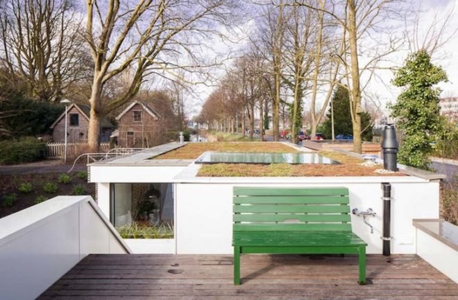 The Netherlands, green roof, bytr architects, parkark, house boat, houseboat, dutch home, dutch architecture, house boat architecture, architecture, white stucco, sedum green roof, skylights,
