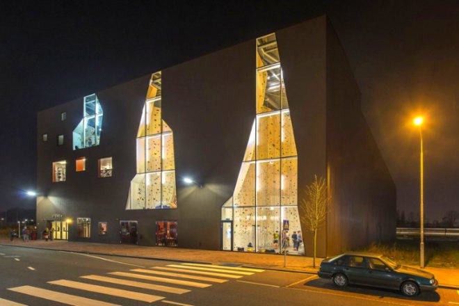 Spordtgebouw, NL Architects, sports center, gymnasium, climbing gym, leerpark, dordtrecht, the netherlands