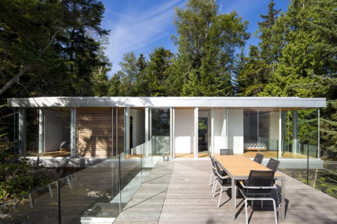 green design, eco design, sustainable design, mcfarlane green biggar, office of mcfarlane bigger architecture, cantilevered home, gambier island, glass cabin