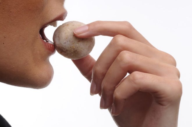 green design, eco design, sustainable design, Wikicells, WikiPearls, edible food packaging, edible water bottle, Whole Foods