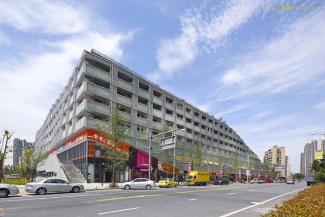 Hangzhou Duolan Commercial Complex, BAU Brearley Architects + Urbanists, green-roofed housing, green roofs, community gardens, China architecture, mix-use architecture China, architecture competition, hill-like architecture, sloping roofs, rooftop gardens, green architecture