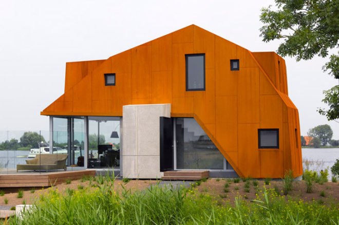 Tim Piët and Jos Blom, KHM26 house, KHM26 house Netherlands, Dutch architects, Dutch architecture, house transported by boat, Pikmeer lake KHM26 house, unconventional building technique, transportable architecture