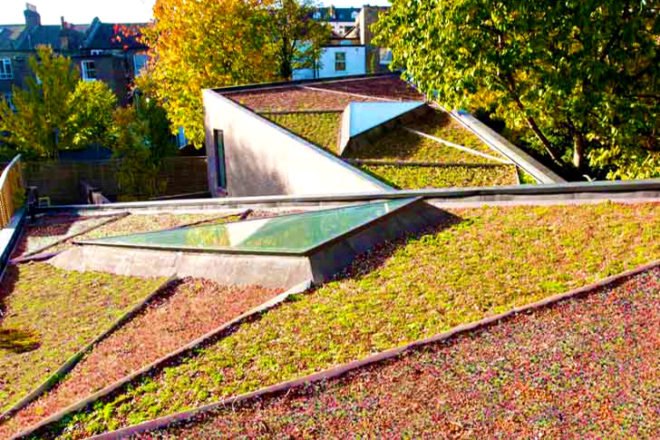 Ott’s Yard London, vPPR Architects London, London architects, green-roofed buildings, green roofs, pinwheel architecture, pocket spaces London, communal spaces, multi-functional architecture, residential architecture, female architects London
