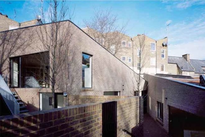 Ott’s Yard London, vPPR Architects London, London architects, green-roofed buildings, green roofs, pinwheel architecture, pocket spaces London, communal spaces, multi-functional architecture, residential architecture, female architects London