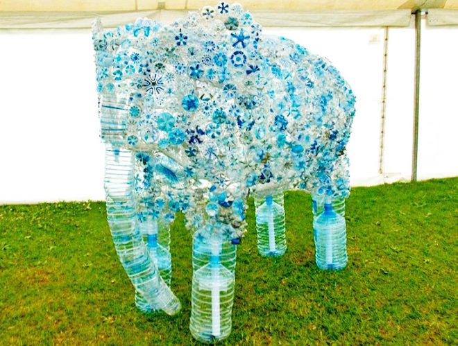 plastic bottle elephant, emily the elephant, sarah turner, sarah turner artist, sarah turner plastic bottles, coventry godiva festival, coventry plastic bottles, coventry plastic bottle elephant, godiva festival 2014, recycled plastic bottles, recycled plastic bottle art, plastic bottle art, recycled art, recycled materials, hula hoops, chicken wire, coventry blue
