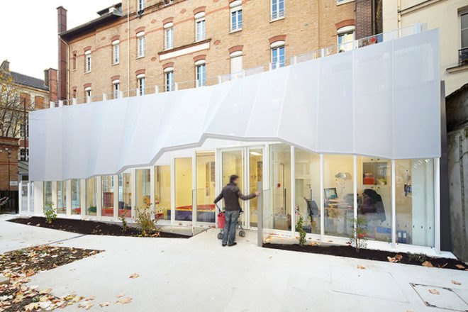green design, eco design, sustainable design, paris nursery, h2o architects, epee de bois, fabric canopy extension, glass box