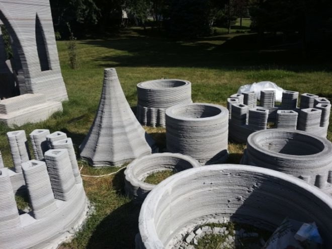 andrey rudenko, 3d printing, 3d printed architecture, 3d printed castle, concrete castle, 3d printed castle, 3d printer, cement, cement layers, rebar,