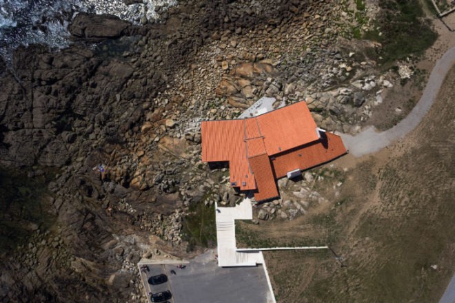 Boa Nova Tea House, Álvaro Siza Vieira, portugal, green renovation, historic renovation, eco restaurant,
