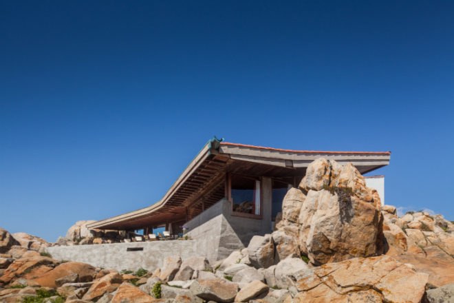 Boa Nova Tea House, Álvaro Siza Vieira, portugal, green renovation, historic renovation, eco restaurant,