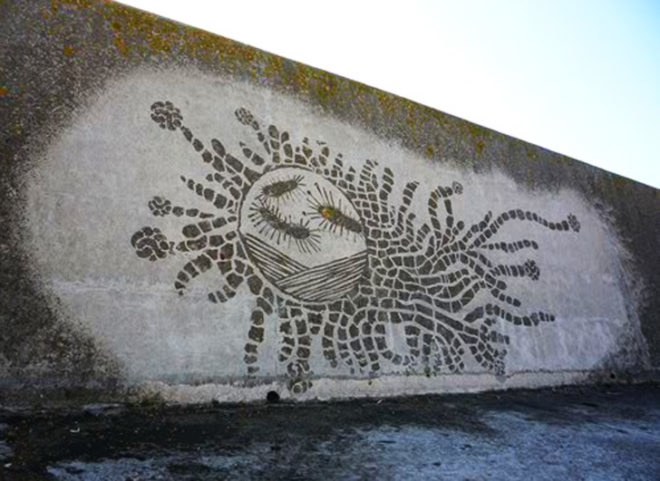 Reverse graffiti, London, Moose, Clean graffiti, eco-friendly graffiti, eco-friendly street art, clean green graffiti