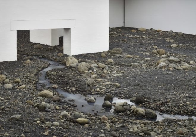 Olafur Eliasson, Riverbed, Olafur Eliasson Riverbed, Louisiana Museum of Modern Art, site specific, site specific installation, Model Room, Olafur Eliasson first solo exhibition, sensory art, art, Louisiana moma