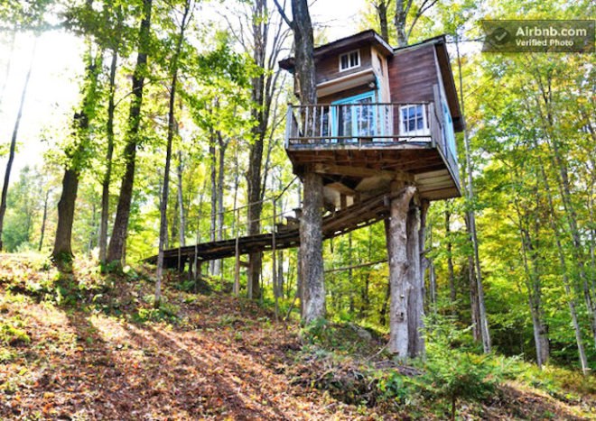 airbnb, green, hotel, accomodation, environment, eco-friendly, eco, mariott, greenhouse, gasses, ghg,