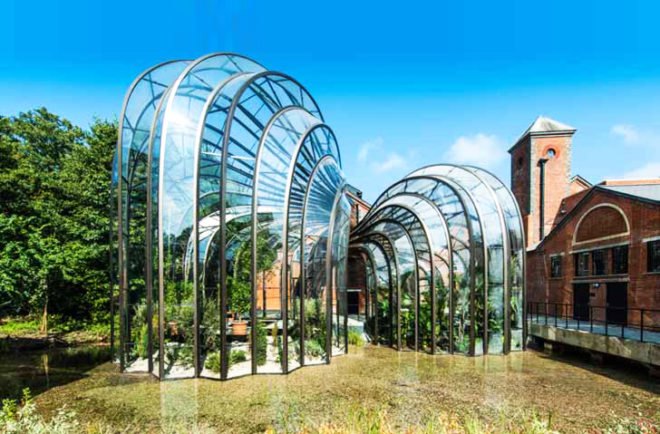 Thomas Heatherwick, glasshouse, glass house, Bombay Sapphire, gin distillery, English architects, alcohol brands, natural light, Victorian architecture