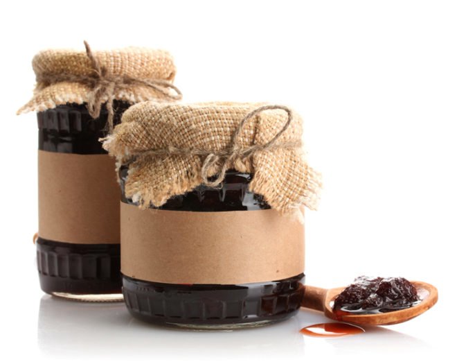 Vegan edibles, vegan gift, vegan food, carrot cake, carrot cake marmalade, epicurean, glass jars, recycled glass jars, upcycled glass jars, hummus, bean spread, preserves, jam, marmalade, onion jam, tapenade, olive tapenade, pate, cashew pate, mushroom pate, cashew mushroom pate, roasted strawberry preserves, roasted strawberry, onion jam, roasted garlic, homemade nutella, chocolate spread, gifts in jars, DIY, DIY gifts, DIY preserves, white bean spread, salsa, salsa verde, plum ketchup, cherry ketchup, pepper relish