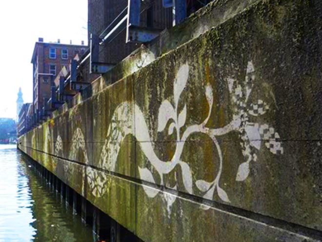 Reverse graffiti, reverse graffiti art, dirt graffiti, grime graffiti, clean graffiti, graffiti, Moose (Paul Curtis), Alexandre Orion, Drin Cortes, Ruth Feeney, and Tarryn Raffan, urban graffiti, urban art, graffiti artist, street art, street artist, street artists