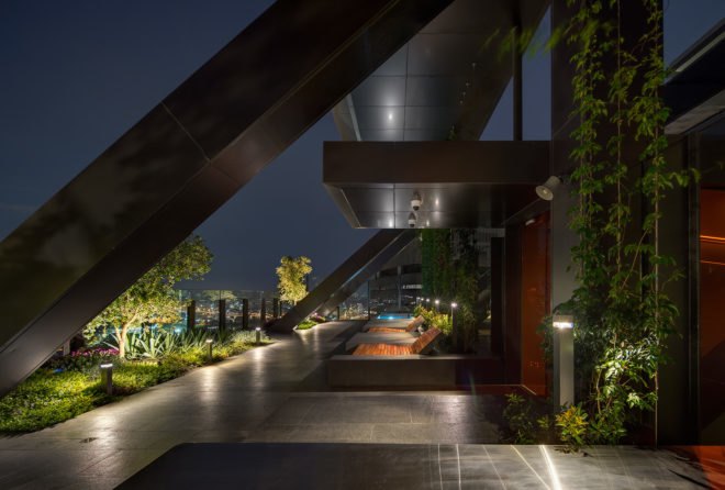 green building, biomimicry, future cities, One Central Park, Sydney, Australia, Jean Nouvel, Patrick Blanc, green wall, vertical garden, urban village, city park, multi-use building