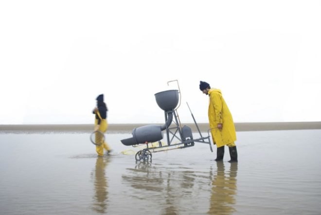 north atlantic gyre, studio swine, kickstarter, reader submitted content, plastic waste, plastic ocean waste, solar powered 3d printer, 3d printing, sea chair