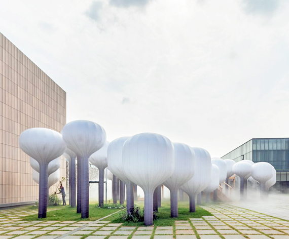 Moon Ji Bang, inflatable mushrooms, Shinseon Play, National Museum of Modern and Contemporary Art,