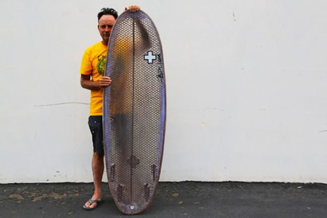 Signal Snowboards, Ernest Packaging Solutions, Cardboard Surfboard, recyclable material, honeycomb cardboard, sustainable surf
