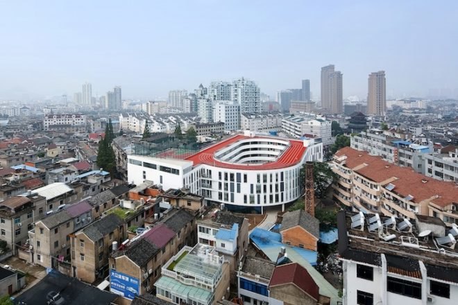 Zhejiang, LYCS Architecture, Tiantai, China, rooftop running track, running track, elementary school, space saving architecture, recreational design