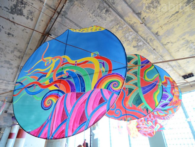 ai weiwei, @large, alcatraz, with wind, san francisco, ai weiwei alcatraz, green design, politics, political art, green art, green design, sustainable design, alcatraz prison, kites, dragon kite, handmade kite, green materials, freedom, freedom of expression