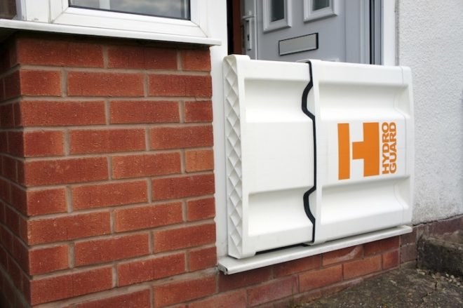 hydroguard, indiegogo, reader submitted content, floor barrier, flood guard, Hannes, Floto, flood damage,