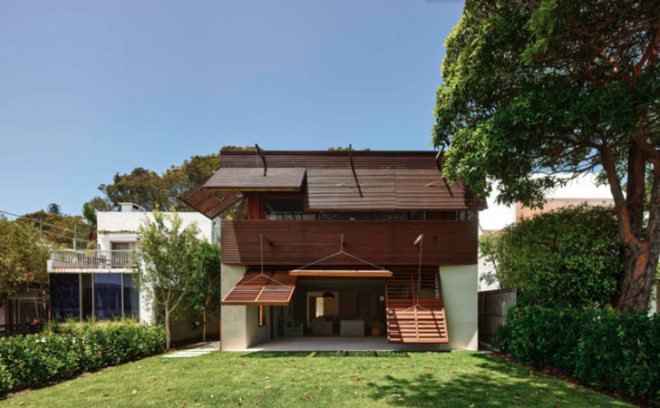 green design, eco design, sustainable design, Andrew Burges Architects, Pittwater House, Beach House, timber shade facade, Sydney Australia